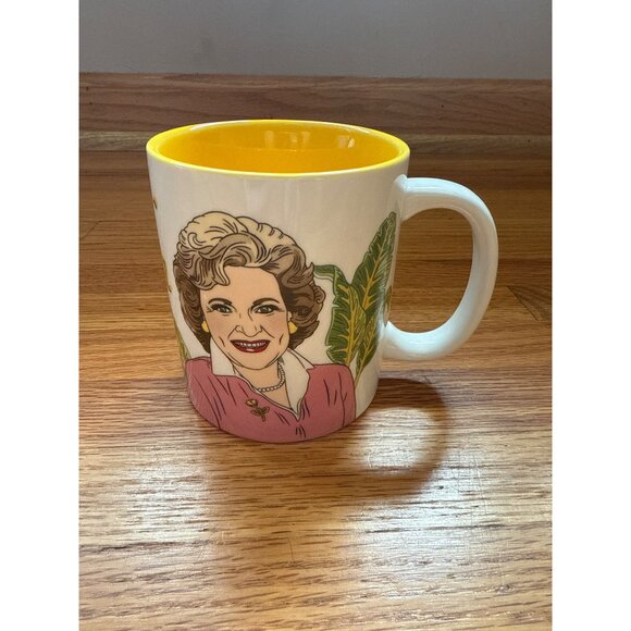 Golden Girls Stay Golden Ceramic Mug By The Found Chicago Yellow Interior - Picture 4 of 6